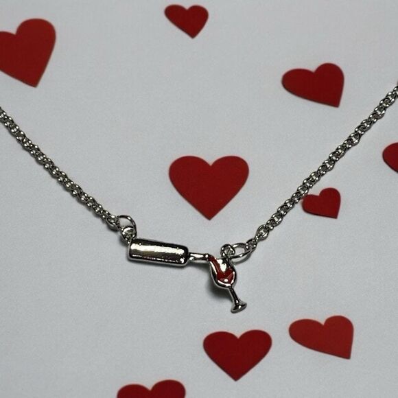 Creative Trendy Cute Elegant Wine Glass and Bottle Pendant Necklace - Picture 3 of 5